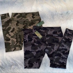 Wild Fable Size Small Highwaisted Camo Leggings-2